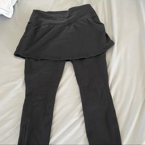 Athleta 2 in 1 leggings with skirt
